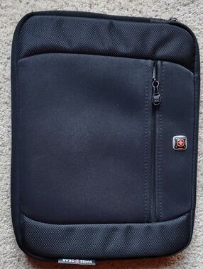 SwissGear Black Laptop Sleeve with Front Zip and Logo